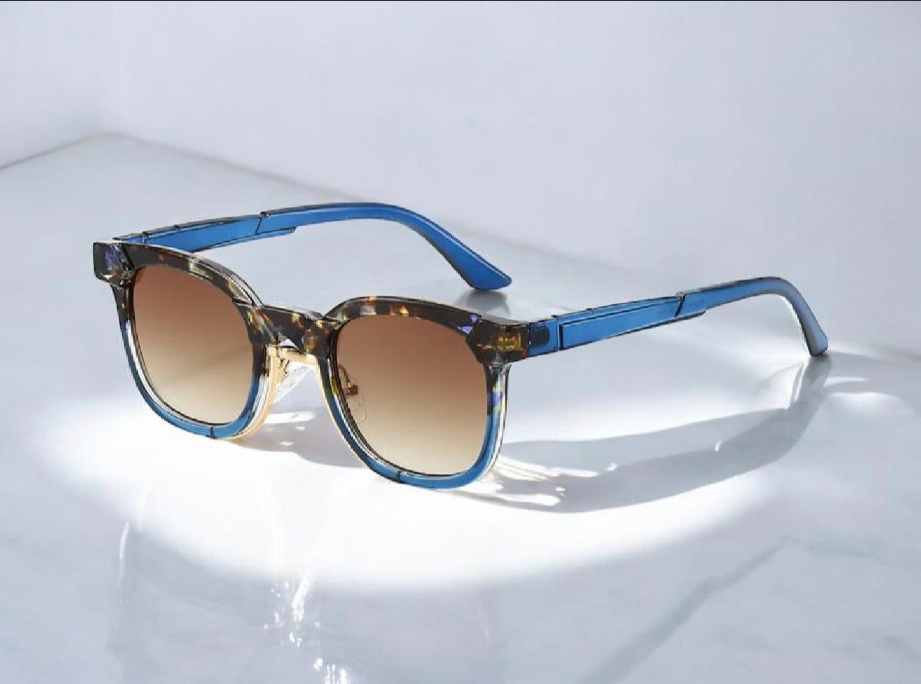 Sunglasses 29